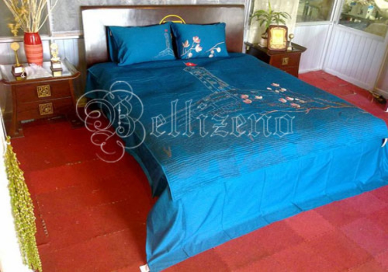 Bộ chăn chần vỏ gối thêu - Cột cờ - xanh nước biển